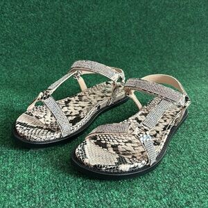 Vince Camuto Arabelem Sandal